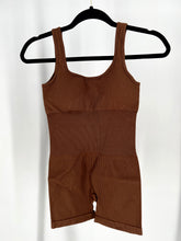 Load image into Gallery viewer, TREND ROMPER (BROWN)
