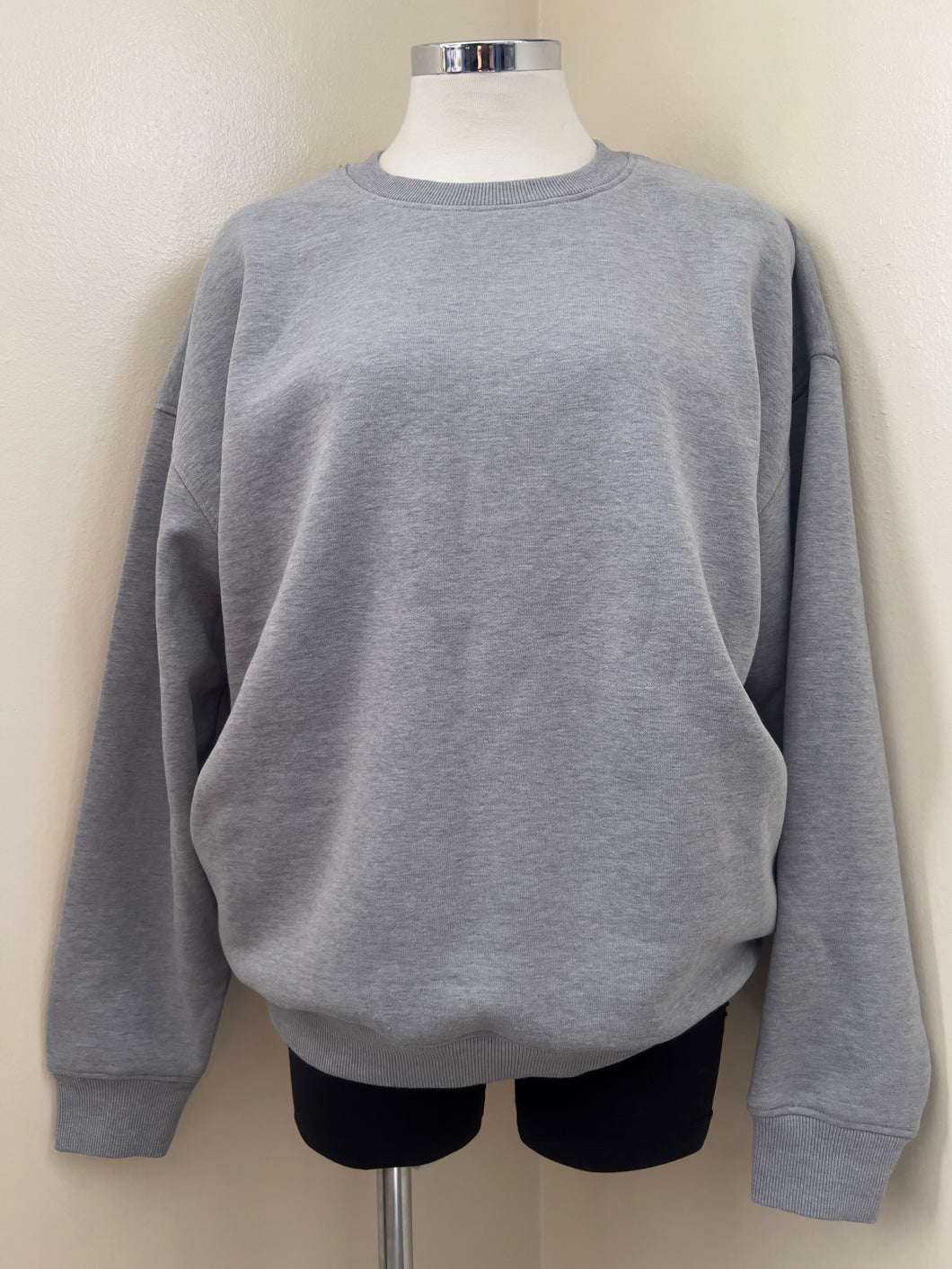 FAVE SWEATSHIRT (GRAY)