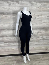 Load image into Gallery viewer, EVERYDAY JUMPSUIT (BLACK)
