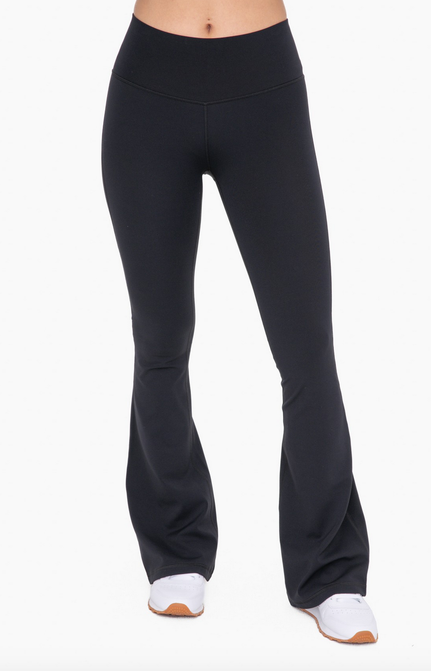 OFFLINE FLARE LEGGINGS (BLACK)