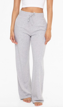 Load image into Gallery viewer, MUSE SWEATPANTS (GREY)
