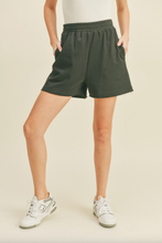 Load image into Gallery viewer, BALANCE SWEAT SHORTS (BLACK)
