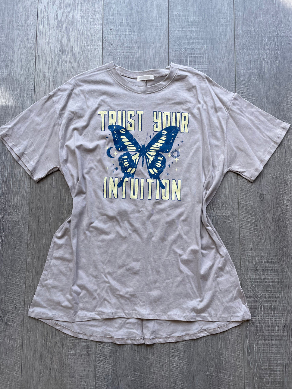 TRUST YOUR INTUITION TEE (ABALONE)